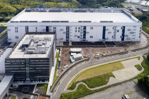 요카이치 공장의 팹(Fab) 6와 메모리 R&D 센터 (사진= 도시바메모리코퍼레이션)
