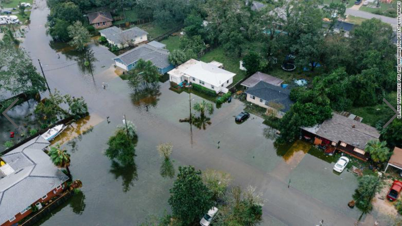 ▲ 허리케인 샐리 떄문에 물에 잠겨버린 미국 플로리다 주 웨스트 펜사콜라 (사진: CNN)