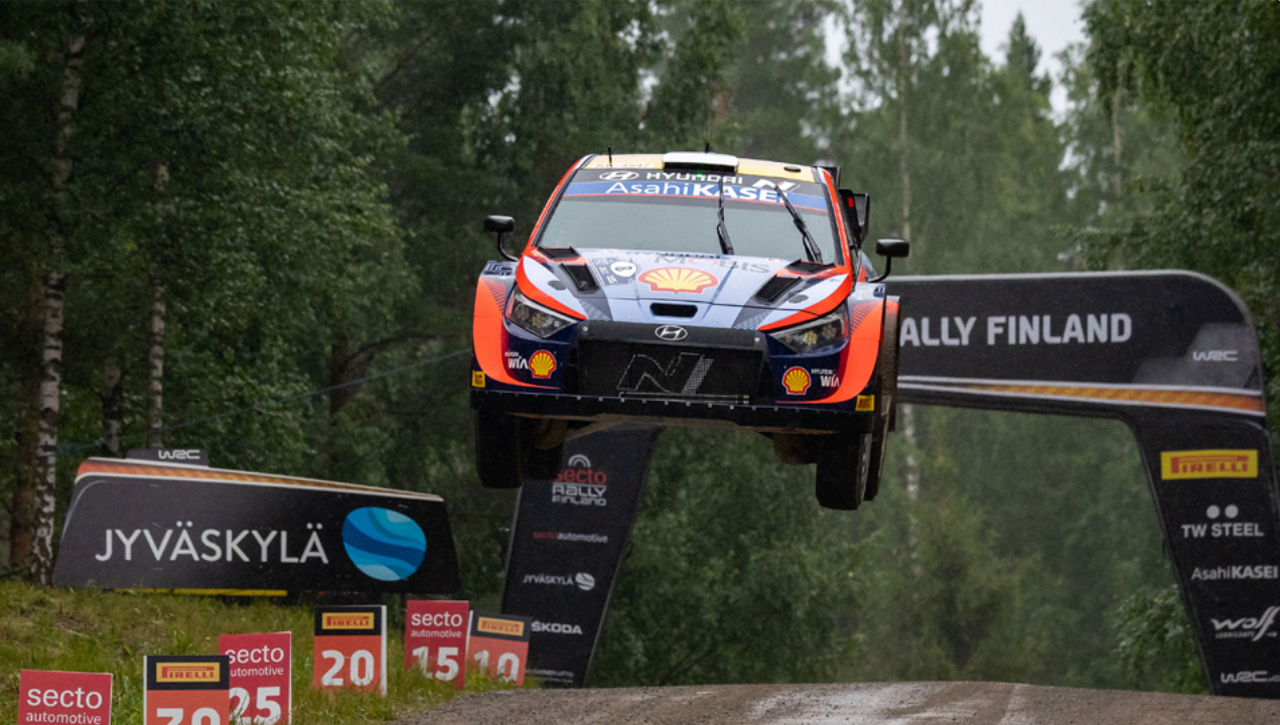 ▲ 2022 WRC 핀란드 랠리에서 1위로 완주한 '현대 i20 N Rally1' (사진=현대자동차 그룹)