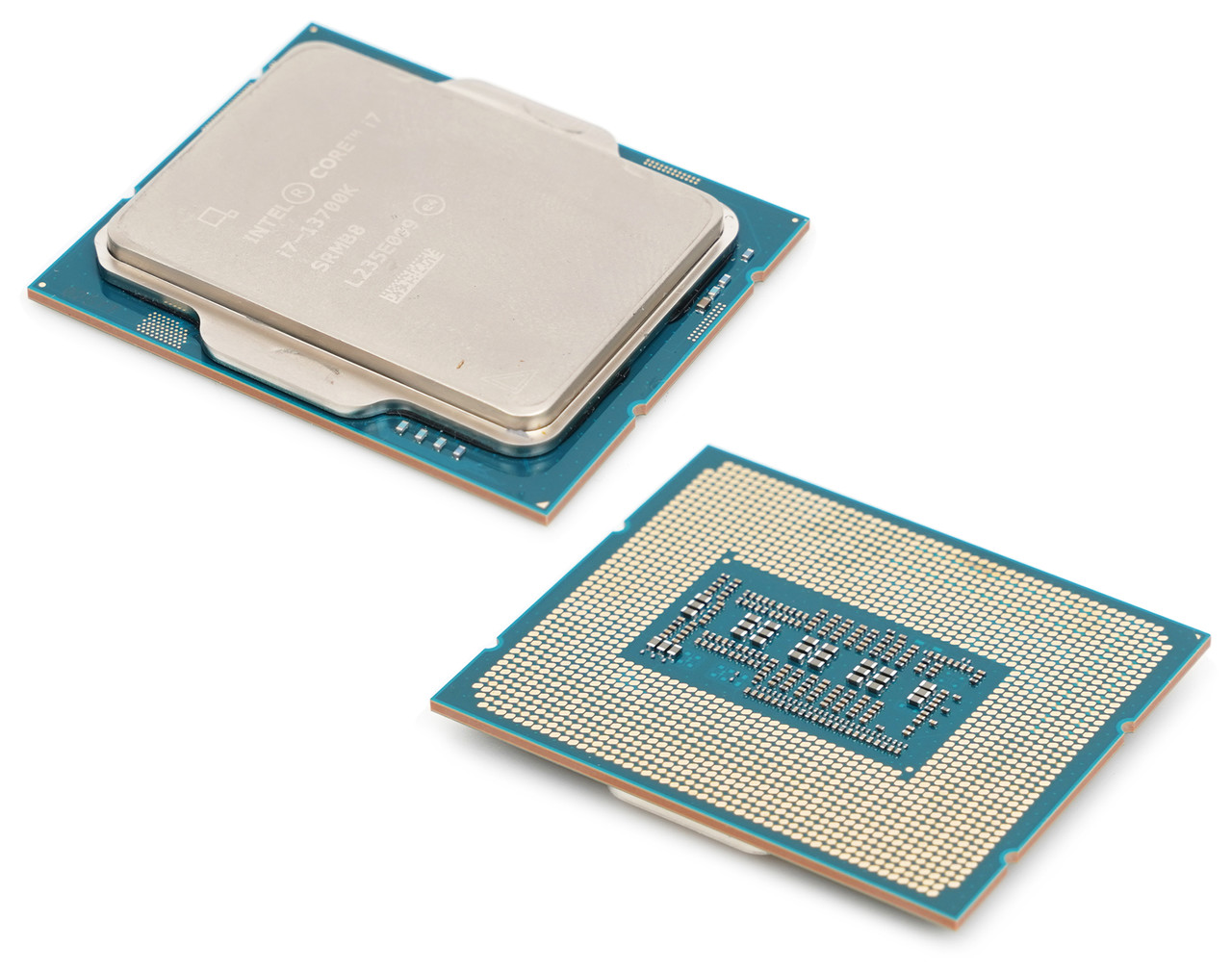 ▲ 인텍앤컴퍼니가 유통하는 인텔 코어 i7-13세대 13700K CPU, 16코어 24스레드에 최대 5.4GHz 부스트 클럭을 가졌다